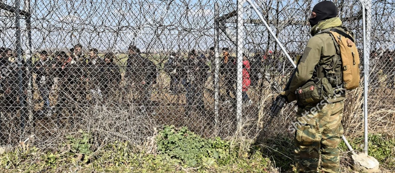 «Μετανάστης» σε επίθεση στην ελληνική αμυντική γραμμή του Έβρου: «Τα σκυλιά δεν μπορούν να μας δουν τώρα - Κάψτε τους»